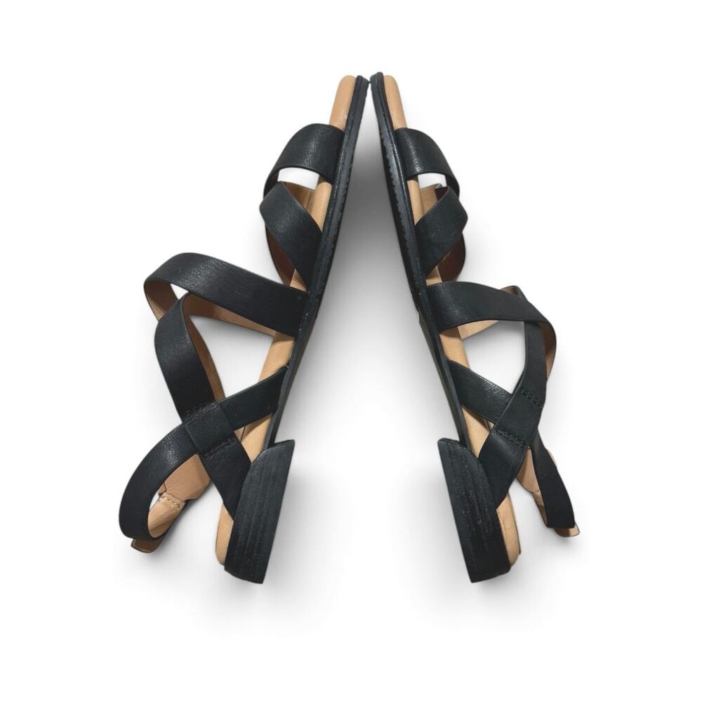 Gentle Souls Women’s Black Leather Strappy Flat Sandals Size 10 - Picture 8 of 11